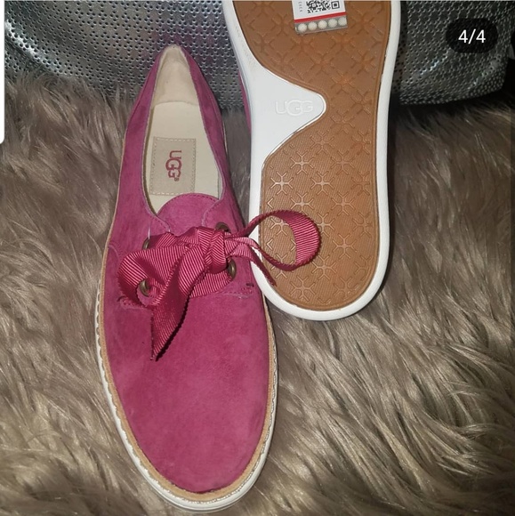 Pink UGG ribbon tie up - Picture 4 of 4